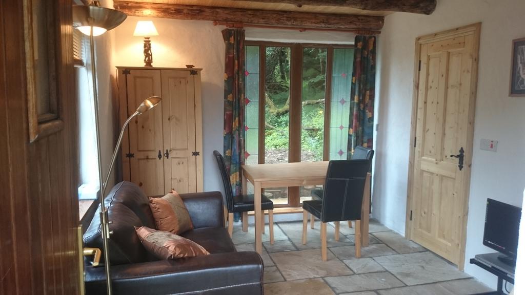 Ferienwohnung In The Woods Ballintogher Zimmer foto